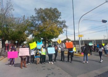 VIDEO| Manifestantes exigen reabrir la ETI 1 y la Tipo 21 de Agosto