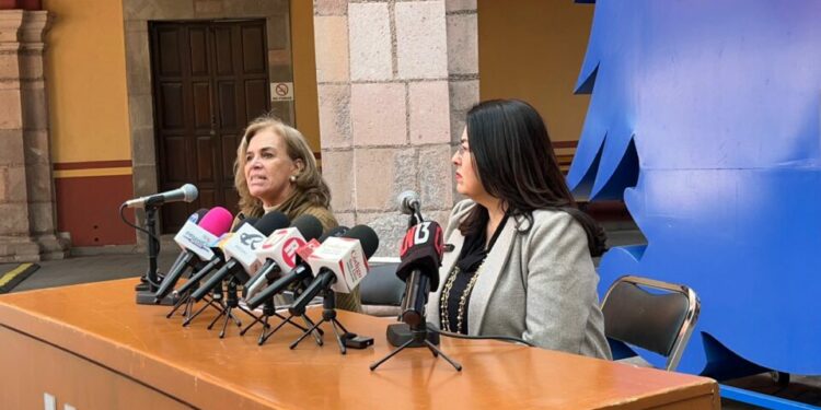 UASLP renueva proceso de admisión