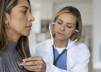 Solo 8% de mexicanos logra cumplir propósitos de año nuevo relacionados con la salud