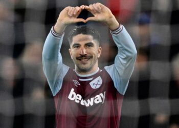 Edson Álvarez supera a Raúl Jiménez en gran partido de Premier League