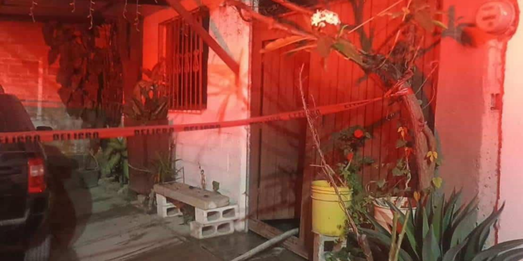 Incendio en Soledad de Graciano Sánchez deja dos muertos
