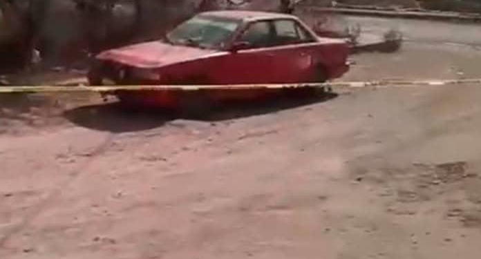 Encuentran cuerpo sin vida en cajuela de auto en Pozos; autoridades investigan posible caso de desaparición