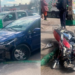 Dos jóvenes motociclistas heridos tras chocar contra un auto en Acceso Norte