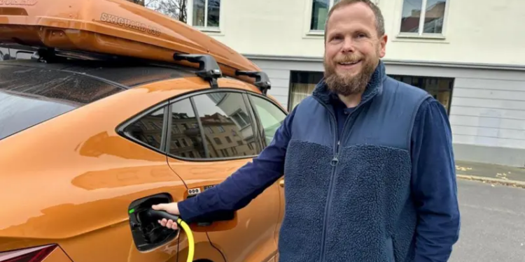 Cómo un país petrolero como Noruega se convirtió en el líder mundial de los autos eléctricos
