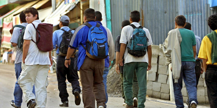 Gobierno mexicano lanza plan integral para atender a repatriados por nuevas medidas migratorias de EE. UU