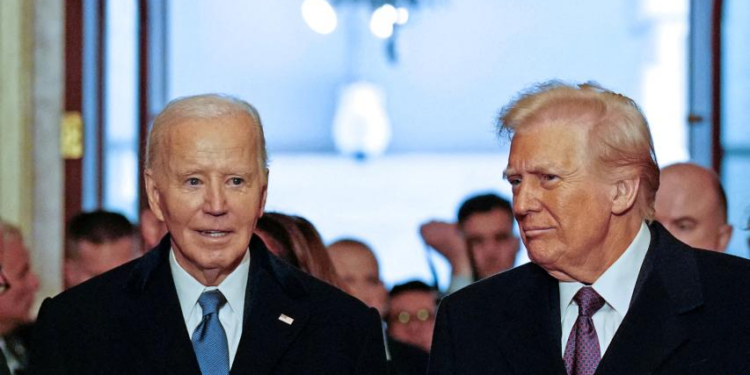 Trump sugiere que Biden y Clinton deberían ser investigados judicialmente