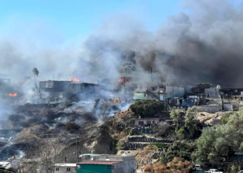 Tijuana declara estado de alarma por fuertes vientos de Santa Ana