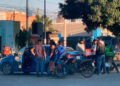 Colisión entre carro y moto en la Col. Progreso