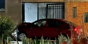 Hombre es ejecutado a balazos durante persecución en colonia Juan Pablo
