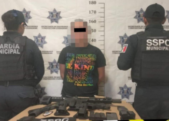 Detienen a mujer con tres armas de fuego en el Panteón El Saucito tras reporte de detonaciones