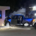 Persecución nocturna en Ricardo B. Anaya: detienen a sujetos tras choque contra inmueble