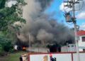 Un incendio destruye aulas en el CBTIS 187 de Tamazunchale