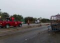 Muere conductor de tractor tras ser embestido por un autobús