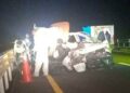 Mueren dos personas en accidente en carretera