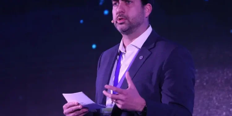 ¿Puede la inteligencia artificial transformar la educación? Esto opinan los expertos