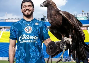 Con ‘Celeste’, América honra el Día Nacional del águila real
