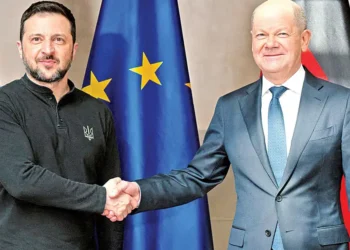 Zelenski llama a crear un ‘Ejército europeo’; rechaza entregar minerales a Trump