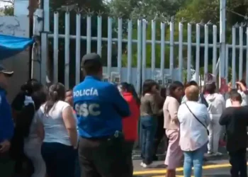 Fátima sedada y con oxígeno por ratos tras ser víctima de bullying