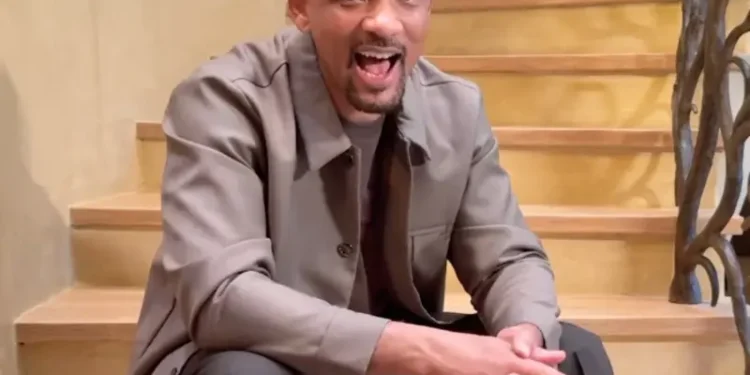 Will Smith llega a Premios Lo Nuestro 2025 a lo ‘Fresh Prince’; así luce antes de cantar