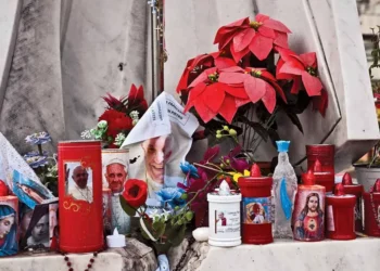 ‘La gente se arremolina para mandar amor al Papa’: Alberto Barranco Chavarría