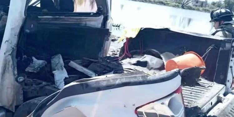 Explosión de cohetes en un sepelio sorprende a una abuelita