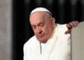 El Papa sigue hospitalizado por infección y enfrenta un “cuadro clínico complejo”