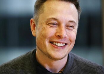 Musk lanza Grok 3, el chatbot que promete ser “aterradoramente inteligente”