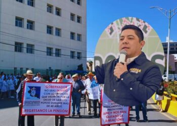 VIDEO | El Gobierno planea cómo pagar a los médicos jubilados