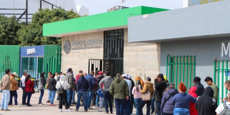 SEFIN ofrece acceso prioritario a quienes paguen el control vehicular en línea