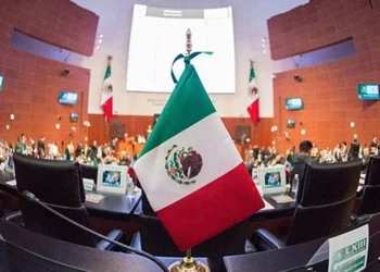 Senado aprueba reforma constitucional sobre no reelección y nepotismo electoral; entra en vigor en 2030