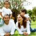 De la madre o del padre: la ciencia revela de quién heredan los hijos la inteligencia
