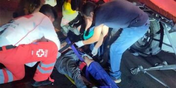 Grave estado de salud para motociclista atropellado