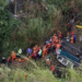 Accidente de autobús en Ciudad de Guatemala deja más de 40 muertos; labores de rescate continúan