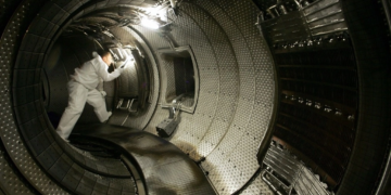 Científicos franceses avanzan hacía la fusión nuclear