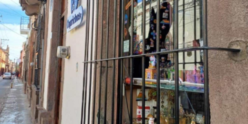 Nuevo cristalazo en pleno Centro Histórico: denuncian otro robo en la zona