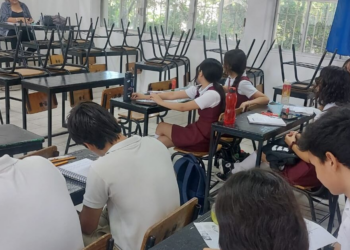Suspenden clases presenciales en Culiacán, Sinaloa, tras fuertes operativos de seguridad