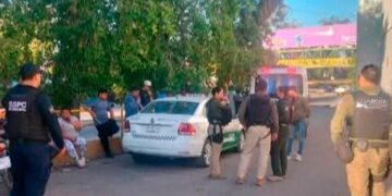 Un taxista muere por infarto mientras se encontraba en el Río Santiago