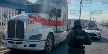 Rescatan a un trailero secuestrado en Guanajuato