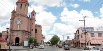 Un vendedor de discos pirata es asesinado por delincuentes armados en el Saucito