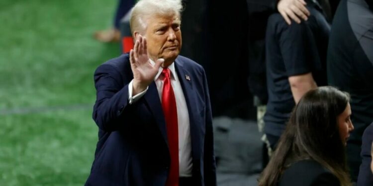 VIDEO| Donald Trump es el centro de atención en el Super Bowl