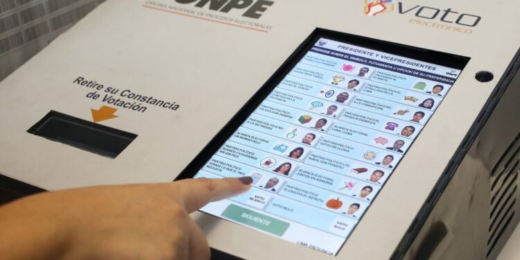VIDEO | El costo del nuevo voto electrónico en Cabildo será de medio millón, afirma Galindo