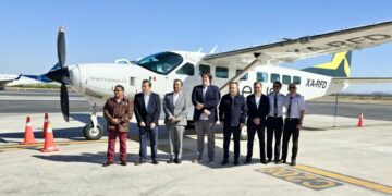 Inauguran nueva ruta aérea entre San Luis Potosí y Ciudad de México
