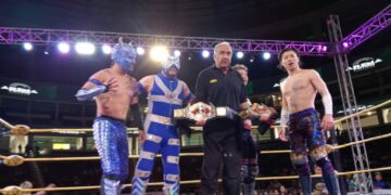Alberto del Río consigue el triunfo en la Arena Potosí