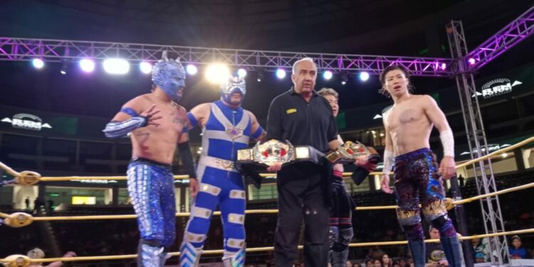 Alberto del Río consigue el triunfo en la Arena Potosí