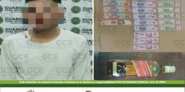 Joven detenido por su vinculación a tres robos en tiendas de conveniencia en el oriente de San Luis Potosí