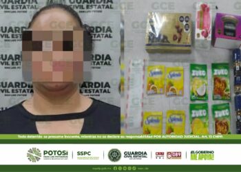 Mujer que pretendía huir con mercancía de un supermercado en la capital potosina, es detenida por Guardia Civil Estatal