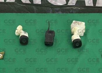 Guardia Civil Estatal y elementos de defensa nacional aseguran cámaras y equipo de radiocomunicación de la delincuencia