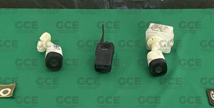 Guardia Civil Estatal y elementos de defensa nacional aseguran cámaras y equipo de radiocomunicación de la delincuencia