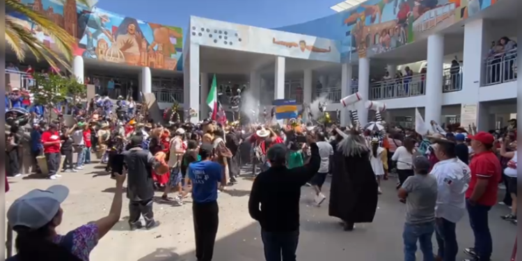 VIDEO | El Carnaval aterriza en la UAM con sorpresas y diversión