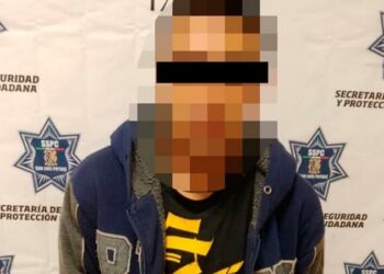 Arrestan a hombre con droga en el B. de Santiago